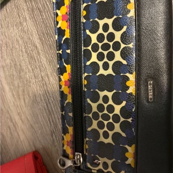 Relic brand Colorful Patterned Wallet - Picture 4 of 10